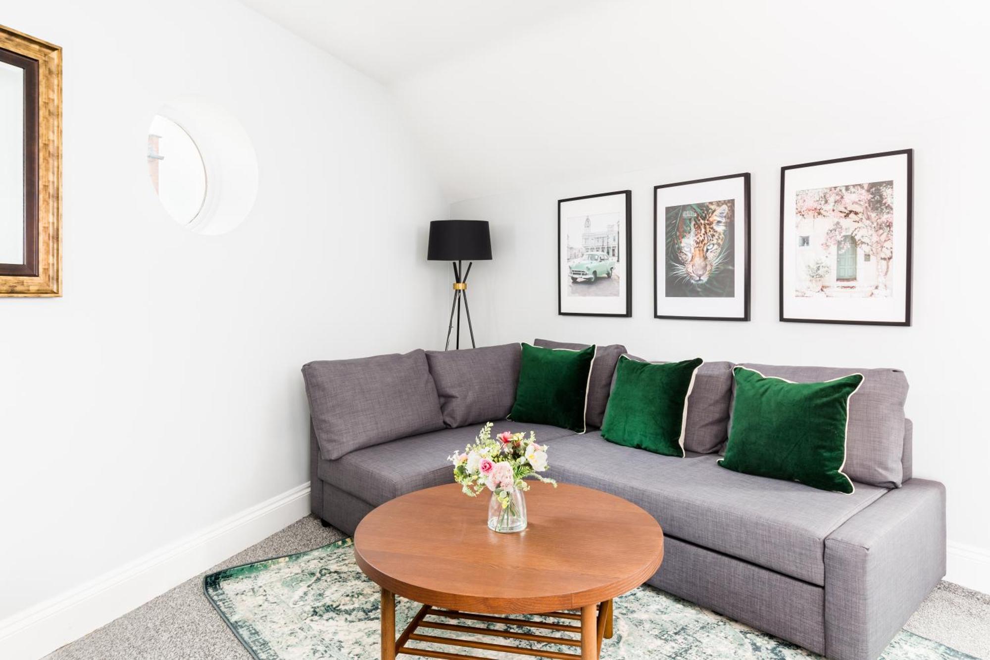Duplex Loft Apartment With Balcony & Private Entrance In Jq Birmingham Exteriér fotografie