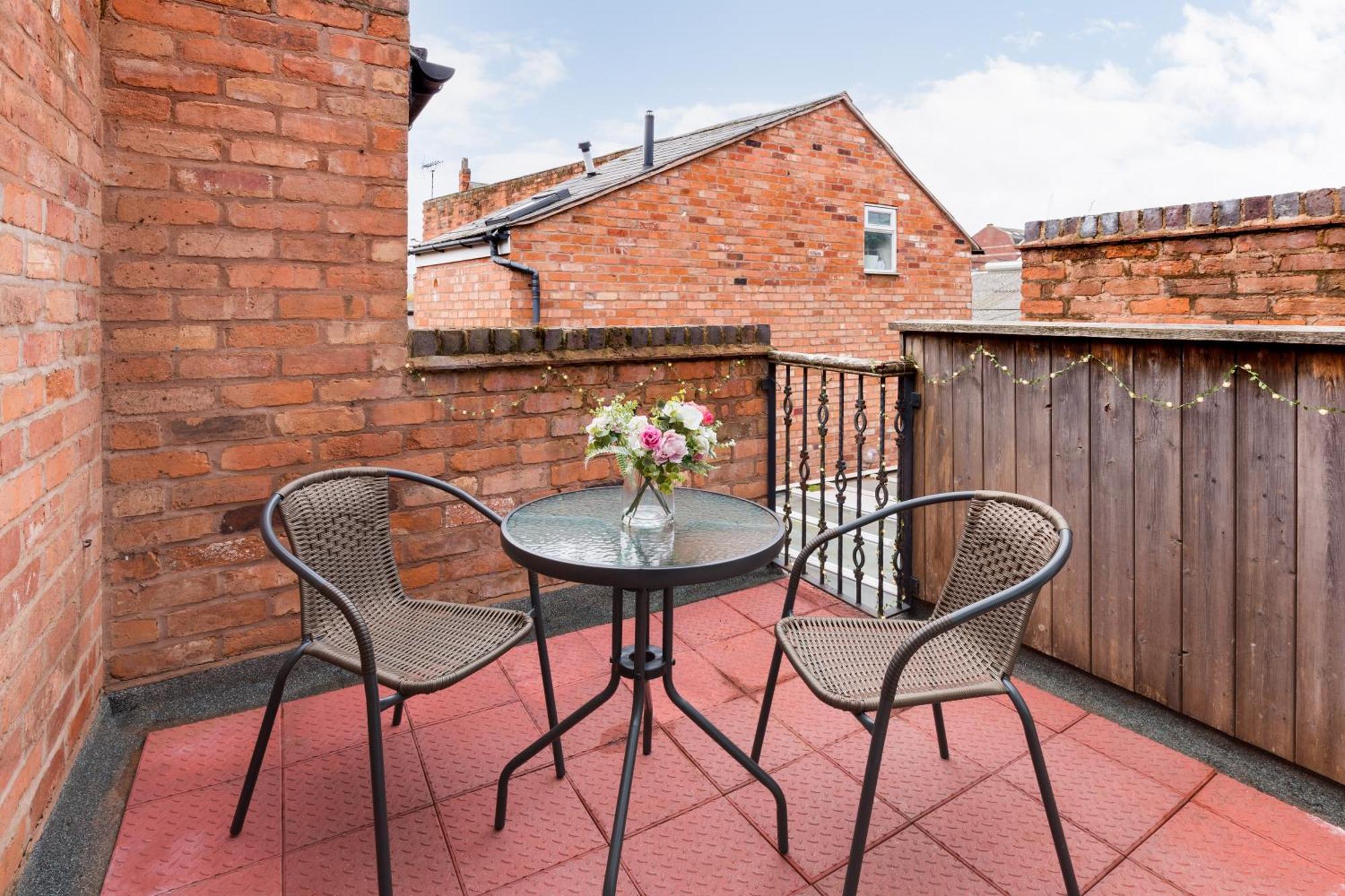 Duplex Loft Apartment With Balcony & Private Entrance In Jq Birmingham Exteriér fotografie